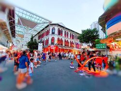 Royal At Chinatown (D1), Retail #563424891